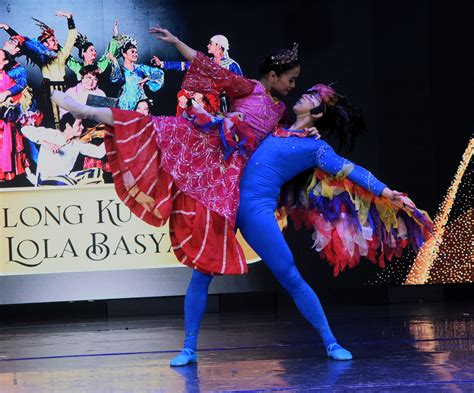 ang prinsipe ng mga ibon pdf|Love conquers all in 'Ang Prinsipe ng mga Ibon' — Ballet Manila .